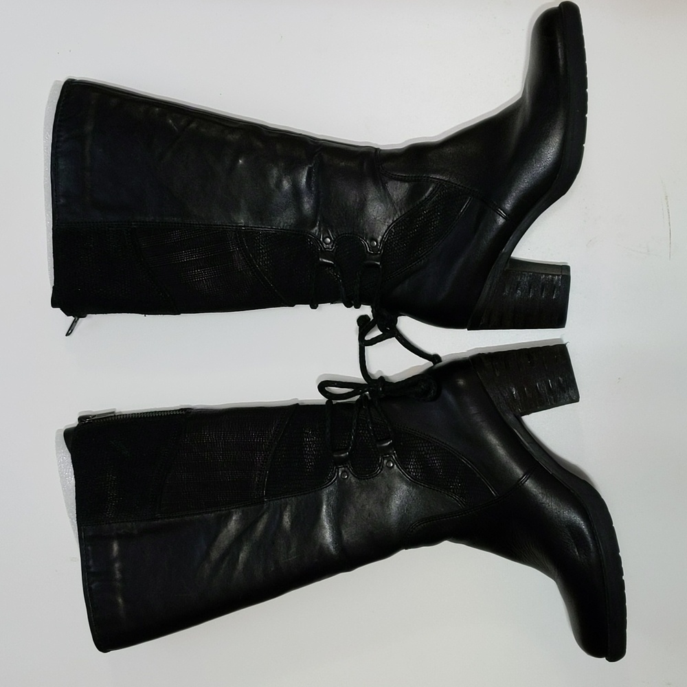 Earth shoe Black Boots